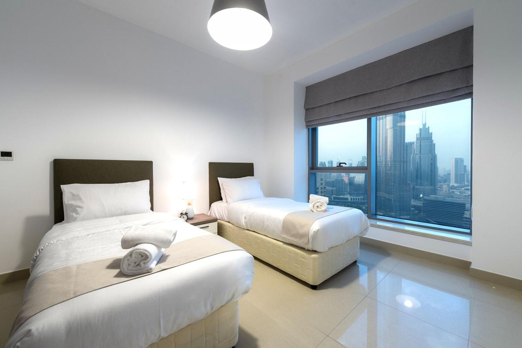 29 Boulevard Tower 2 - 2 Bedroom Holiday Home Apartment Appartement Dubai